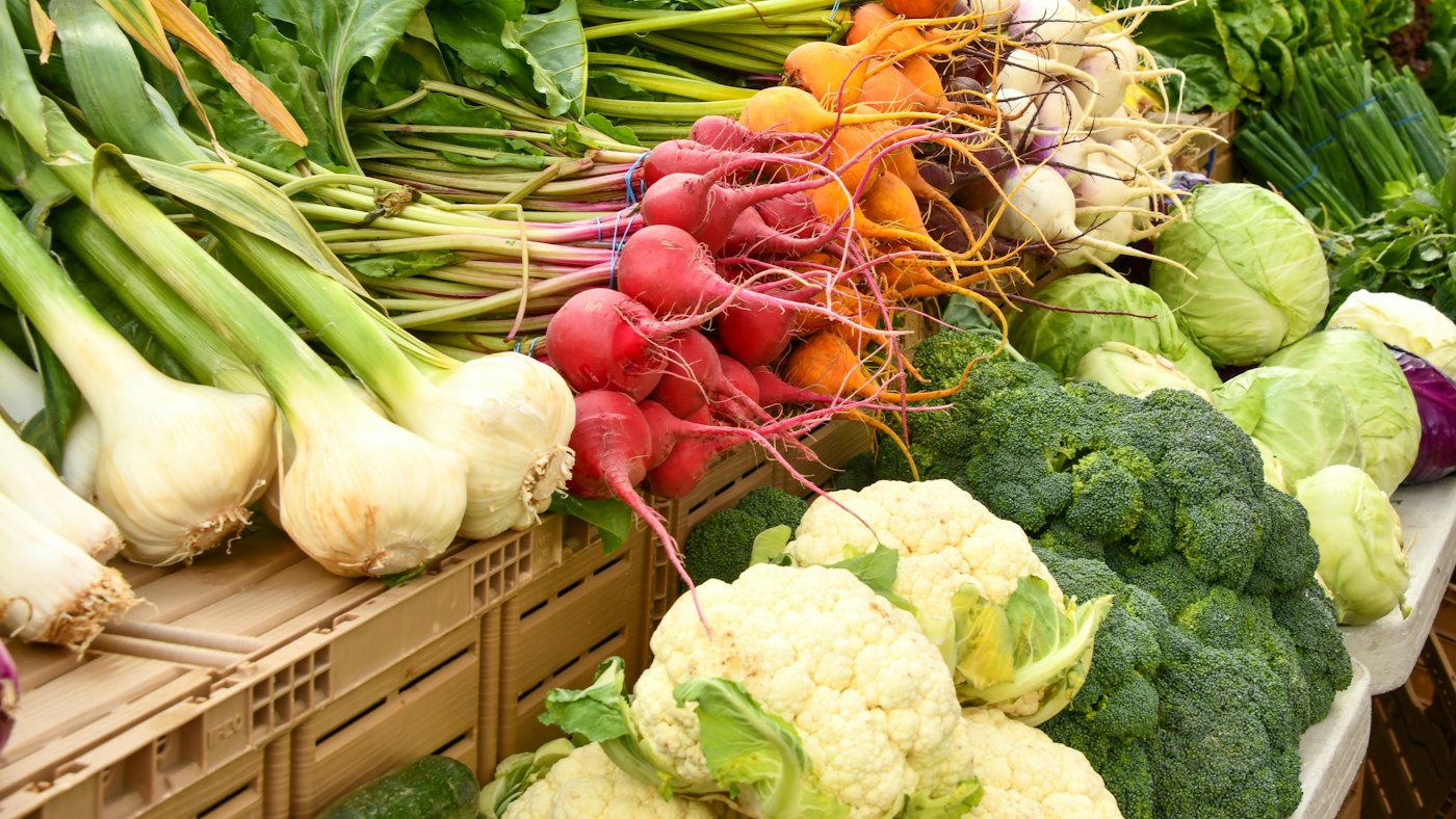 Vegan ve vejetaryen belgesi: taze sebzeler